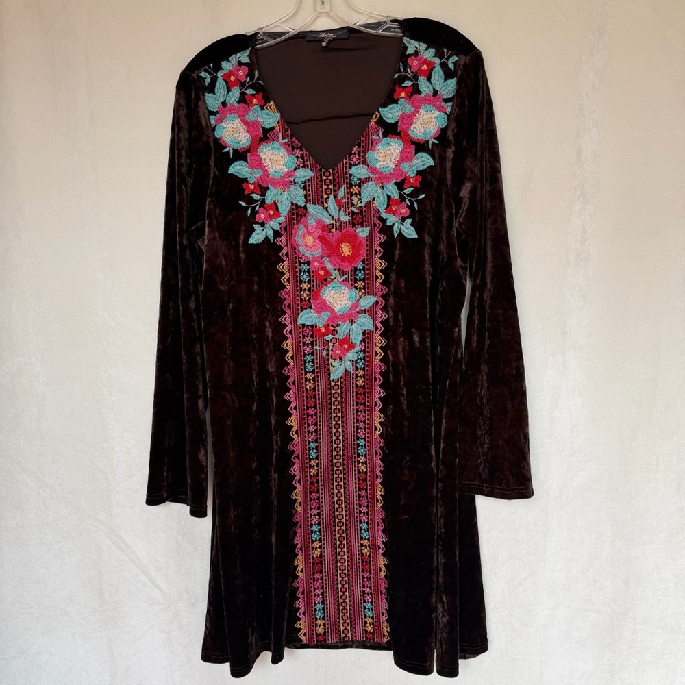André by Unit Sz M Brown Crushed Velvet Embroidered Floral Mini Dress Boho Luxe